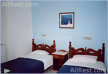 Thirasia Hotel 3
